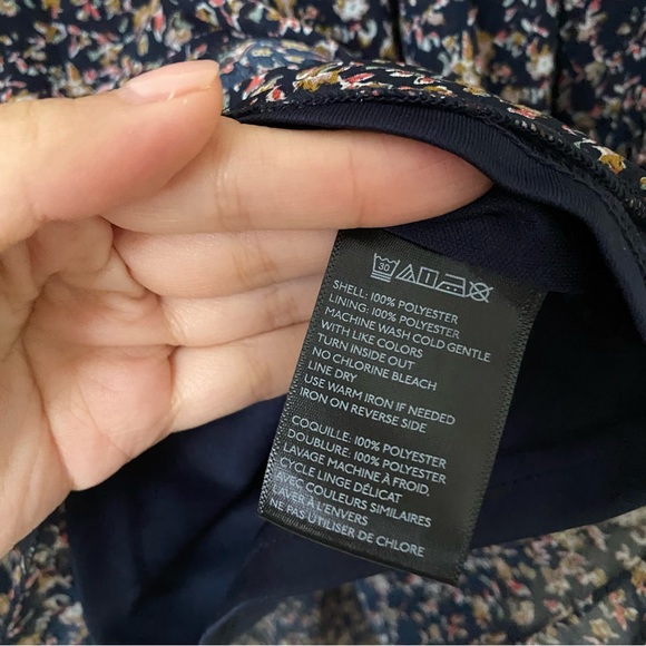 UO Blue Floral Tiered V-Neck Long Sleeve Mini Dress - Picture 7 of 11